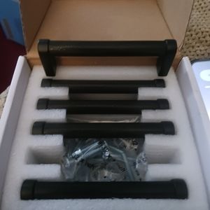 Cabinet or Drawer handles